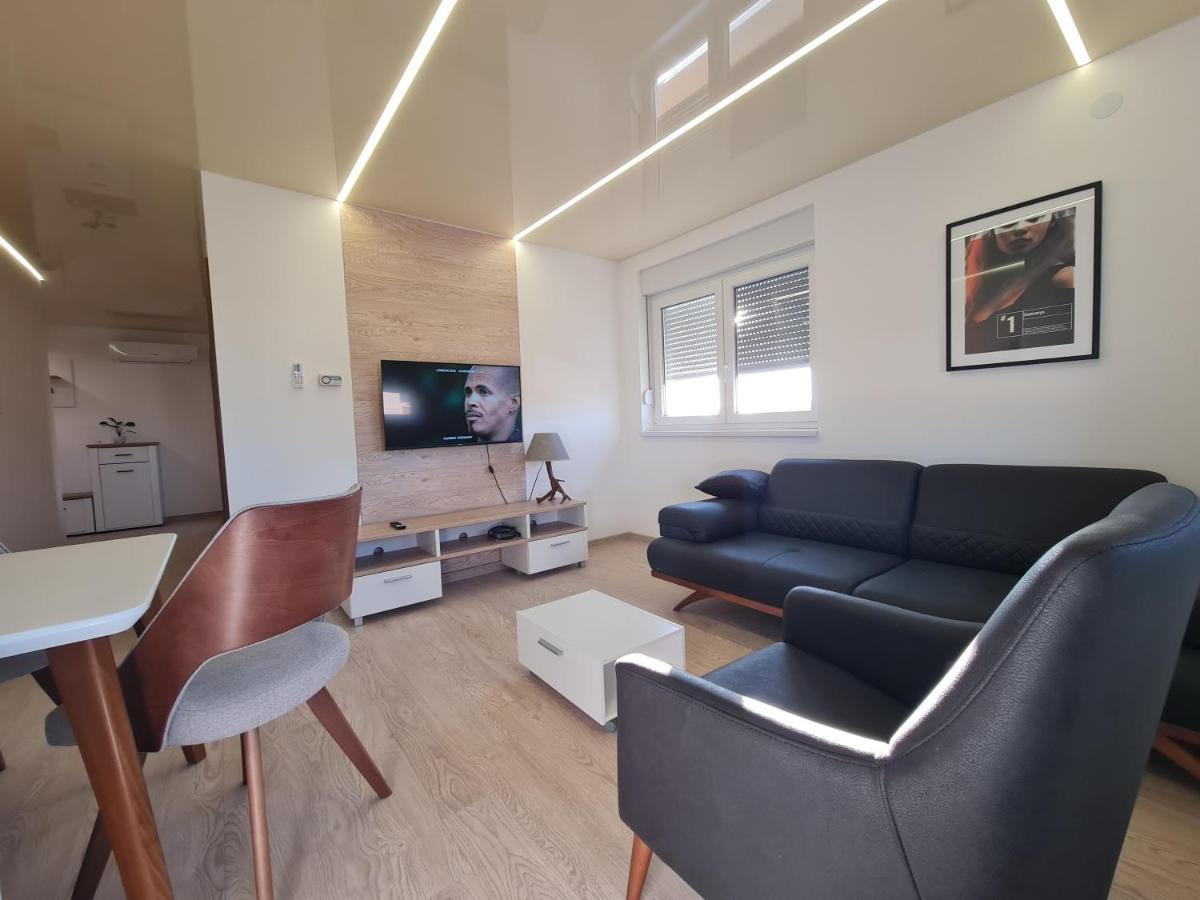Airport Molko Apartments Surcin Ngoại thất bức ảnh