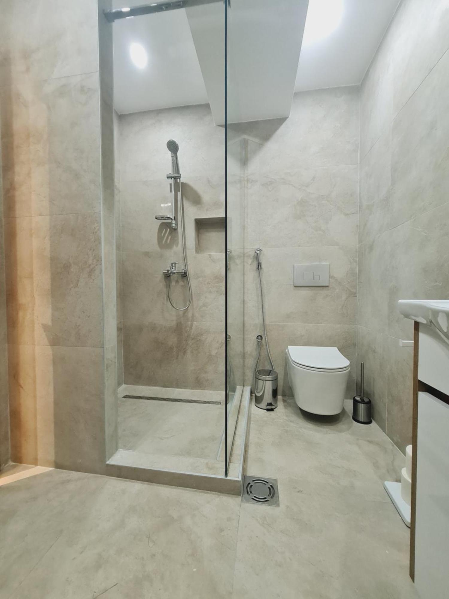 Airport Molko Apartments Surcin Ngoại thất bức ảnh